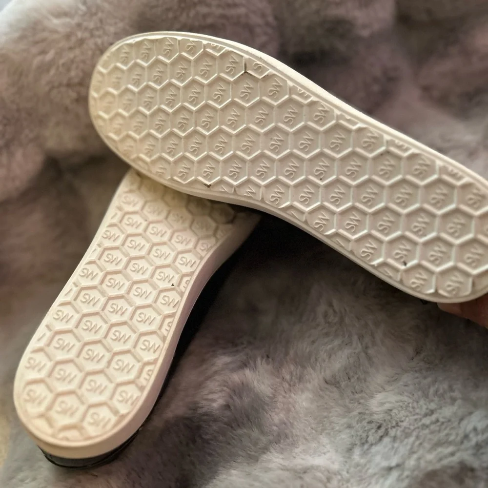 Stuart Weitzman Black Croc-Embossed Sneakers - Picture 5 of 6